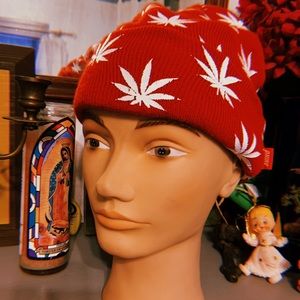 WEED BEANIE